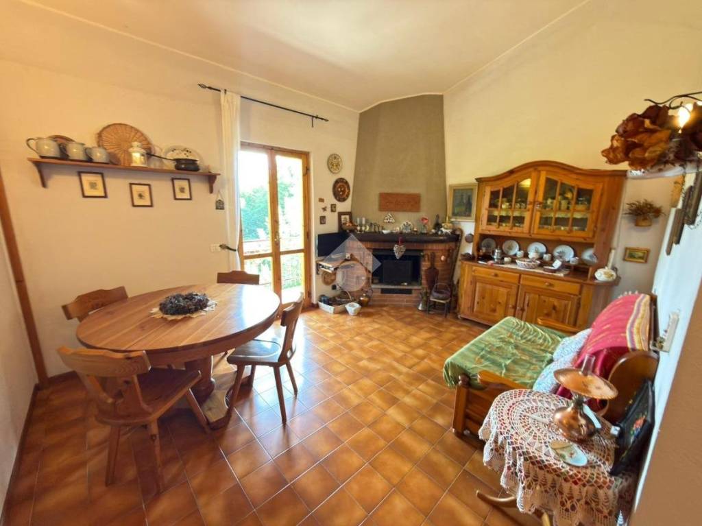 appartamento in vendita a Piglio