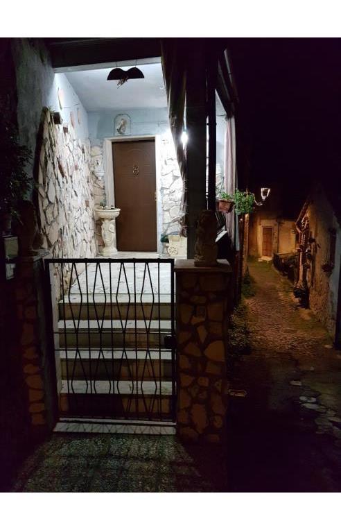 casa indipendente in vendita a Piglio