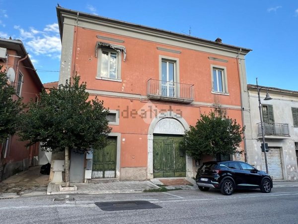 pentavano in vendita a Pignataro Interamna