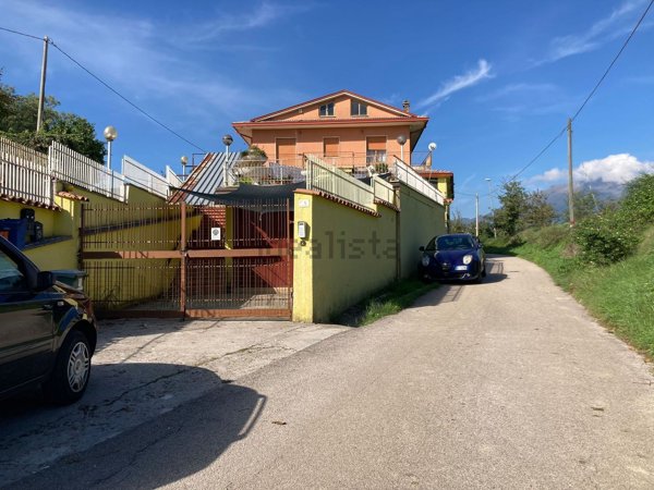 appartamento in vendita a Pignataro Interamna