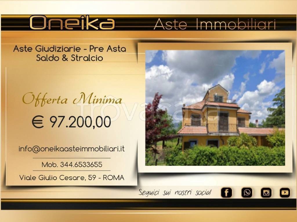 casa indipendente in vendita a Pignataro Interamna