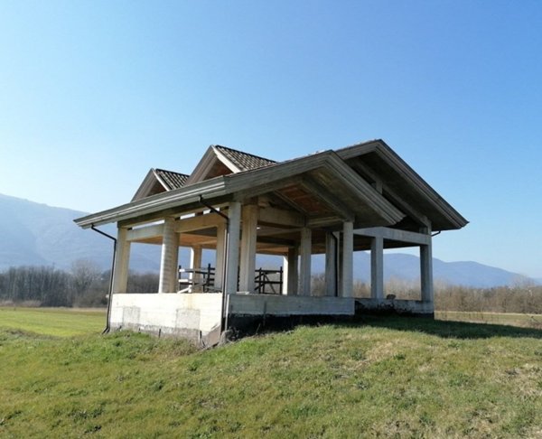 casa indipendente in vendita a Pofi