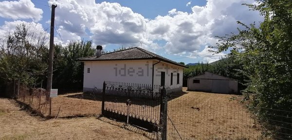 casa indipendente in vendita a Pofi
