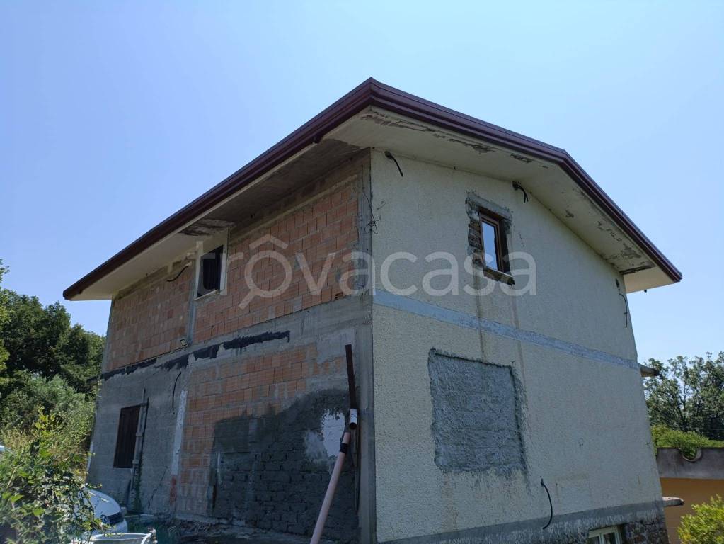 casa indipendente in vendita a Pofi