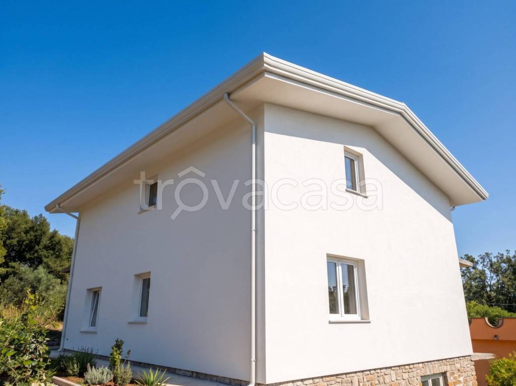 casa indipendente in vendita a Pofi