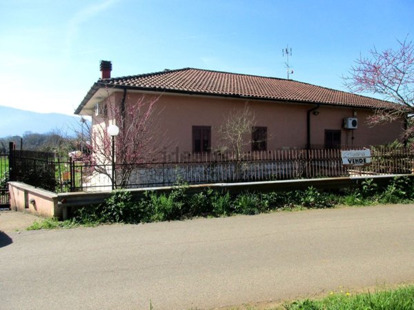 casa indipendente in vendita a Pofi