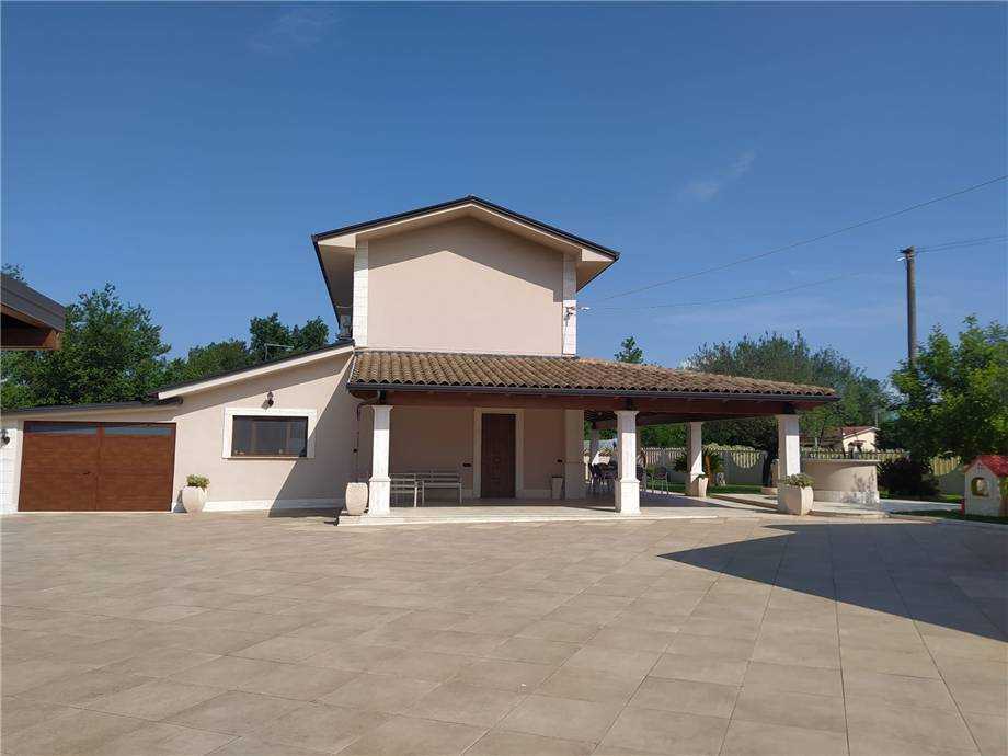 casa indipendente in vendita a Pontecorvo