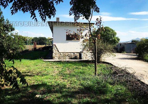 casa indipendente in vendita a Pontecorvo