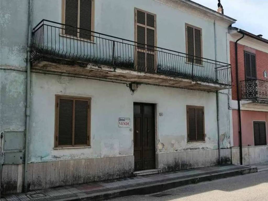 casa indipendente in vendita a Pontecorvo