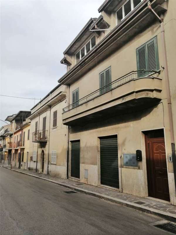 casa indipendente in vendita a Pontecorvo