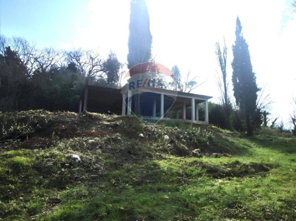casale in vendita a Pontecorvo