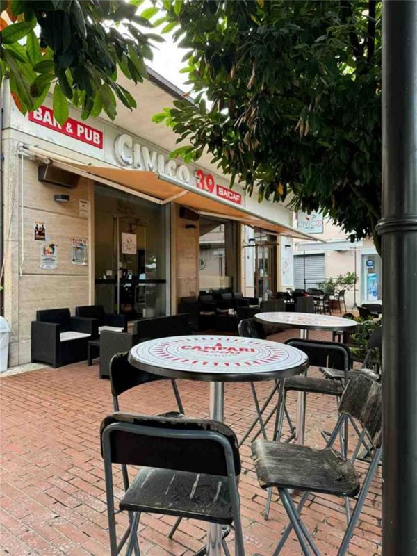negozio in vendita a Pontecorvo
