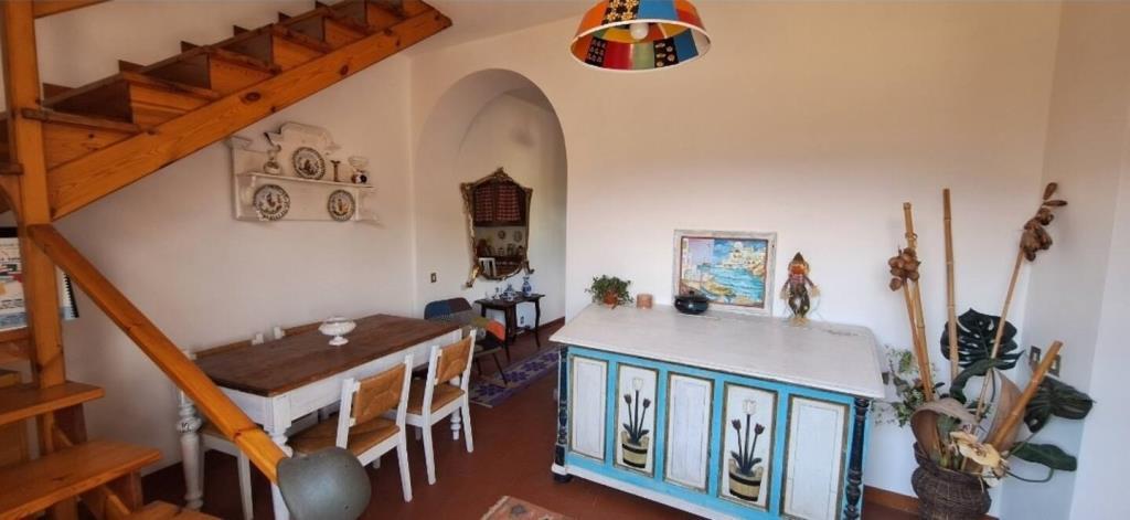 casa indipendente in vendita a Pontecorvo in zona Sant'Oliva