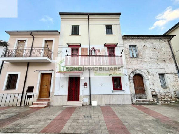 casa indipendente in vendita a Pontecorvo