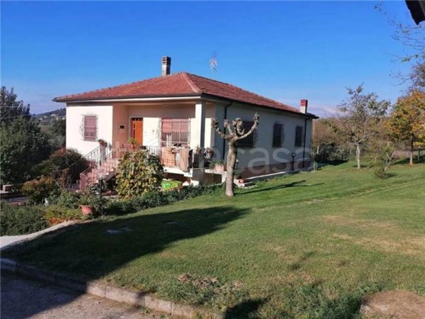 casa indipendente in vendita a Pontecorvo