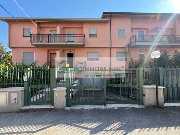 casa indipendente in vendita a Pontecorvo