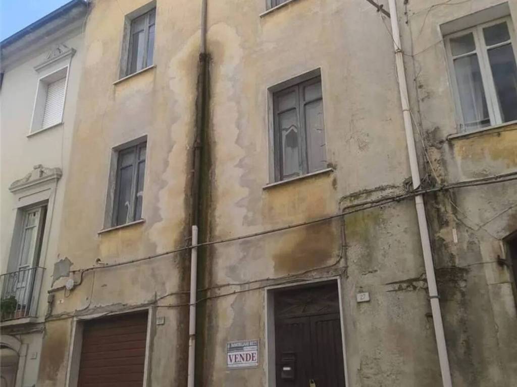 casa indipendente in vendita a Pontecorvo