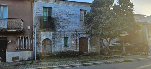 casa indipendente in vendita a Pontecorvo
