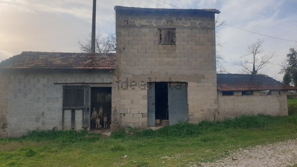 casa indipendente in vendita a Pontecorvo