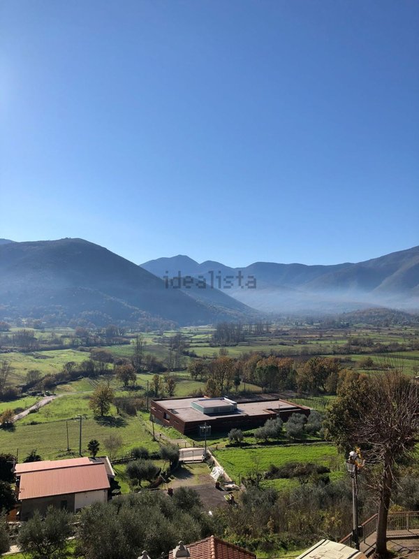 appartamento in vendita a Pontecorvo in zona Sant'Oliva