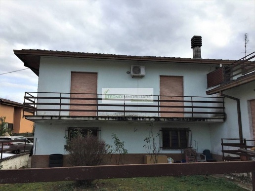 casa indipendente in vendita a Pontecorvo