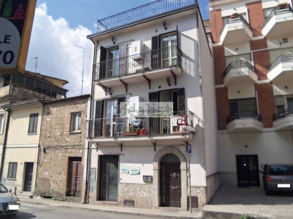 locale commerciale in vendita a Pontecorvo