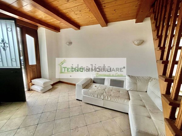 casa semindipendente in vendita a Pontecorvo