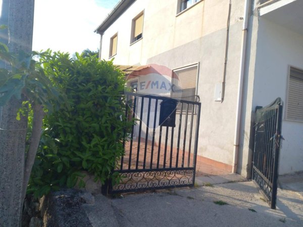 casa indipendente in vendita a Pontecorvo