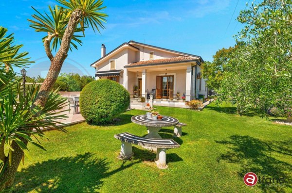 casa indipendente in vendita a Pontecorvo