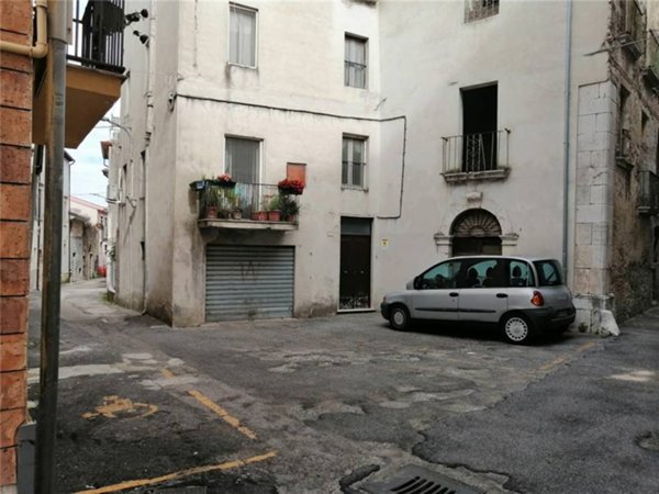 casa indipendente in vendita a Pontecorvo