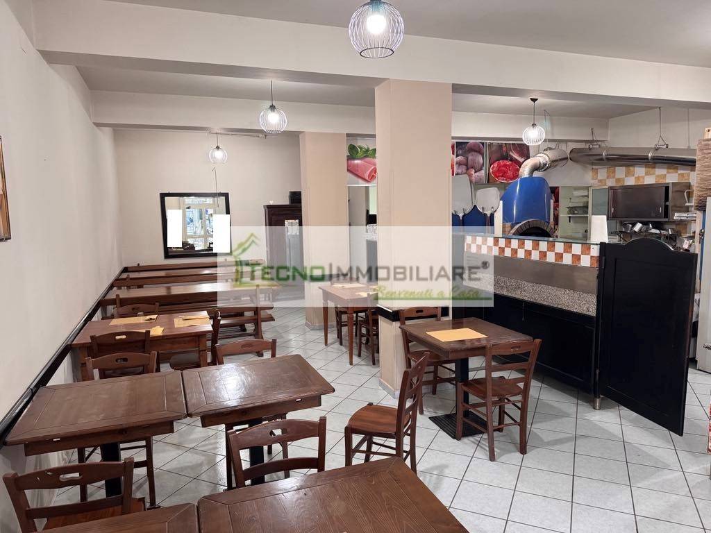 negozio in vendita a Pontecorvo