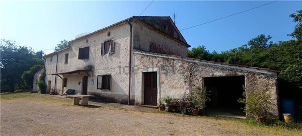 casa indipendente in vendita a Pontecorvo