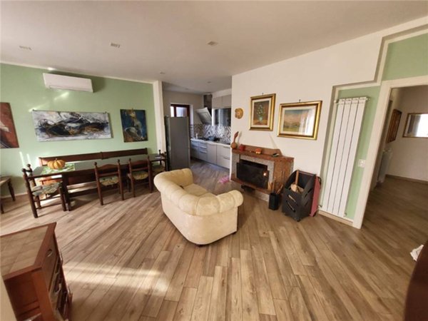 casa indipendente in vendita a Pontecorvo