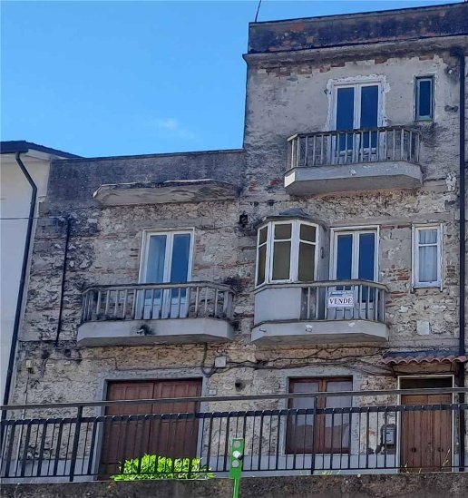 casa indipendente in vendita a Pontecorvo