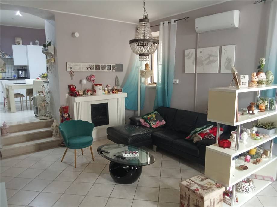 casa indipendente in vendita a Pontecorvo