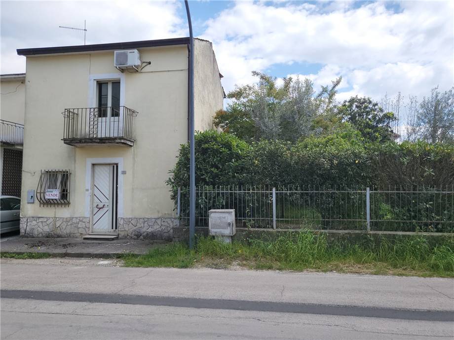 casa indipendente in vendita a Pontecorvo