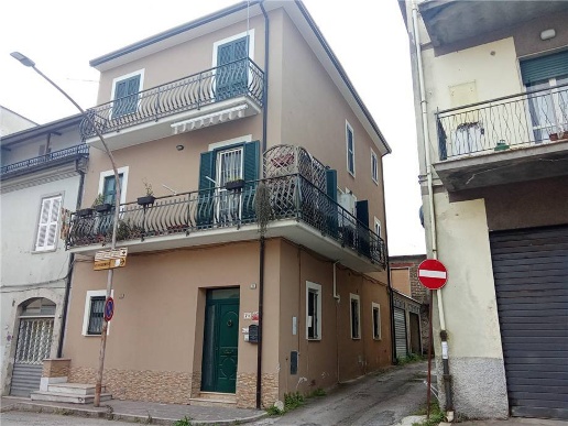 casa indipendente in vendita a Pontecorvo