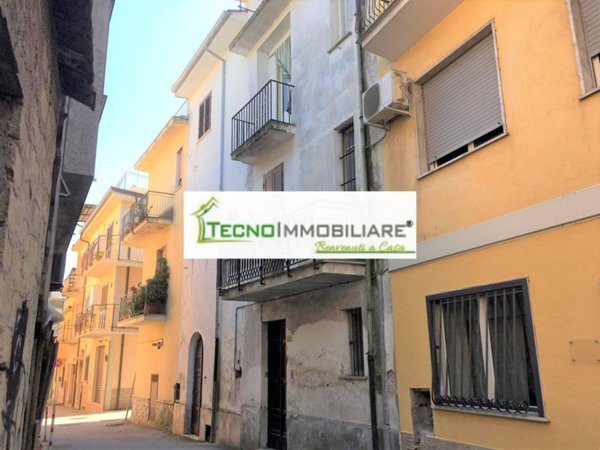 casa indipendente in vendita a Pontecorvo