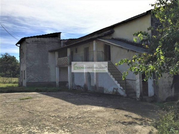 casa indipendente in vendita a Pontecorvo