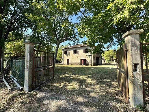 casa indipendente in vendita a Pontecorvo