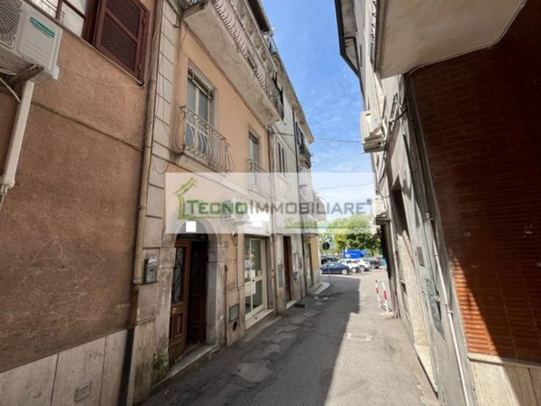 casa indipendente in vendita a Pontecorvo