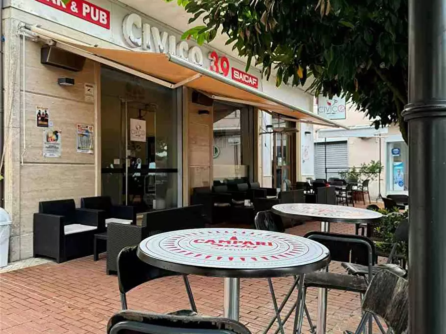 negozio in vendita a Pontecorvo