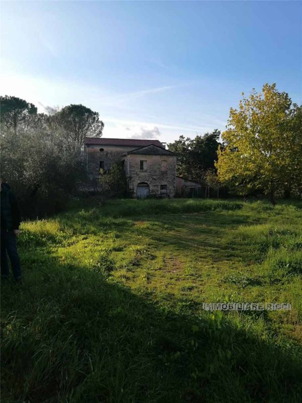 casa indipendente in vendita a Pontecorvo