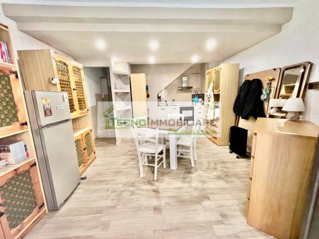 casa indipendente in vendita a Pontecorvo