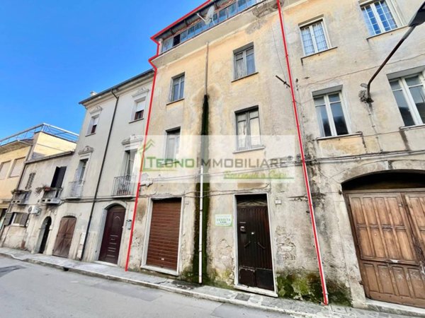 casa indipendente in vendita a Pontecorvo