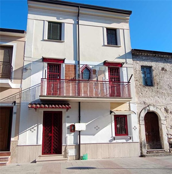 casa indipendente in vendita a Pontecorvo