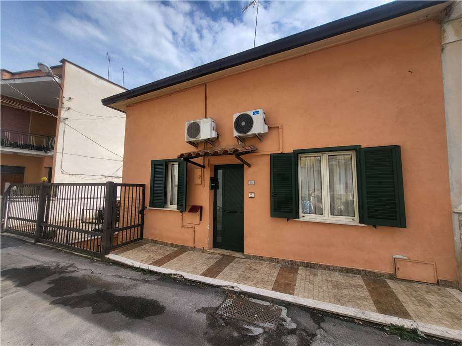 casa indipendente in vendita a Pontecorvo
