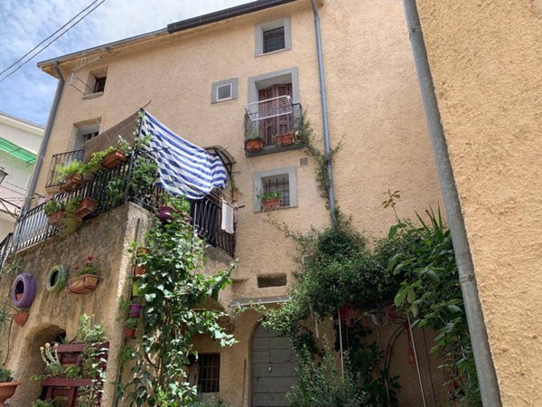 appartamento in vendita a Posta Fibreno