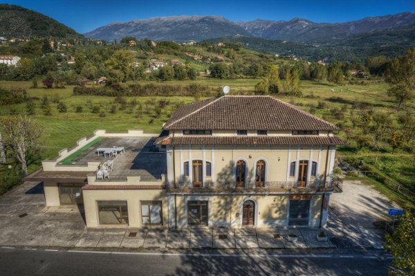 casa indipendente in vendita a Posta Fibreno