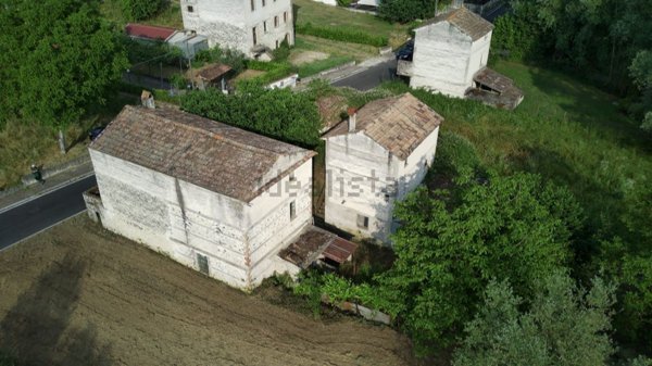 casa indipendente in vendita a Posta Fibreno